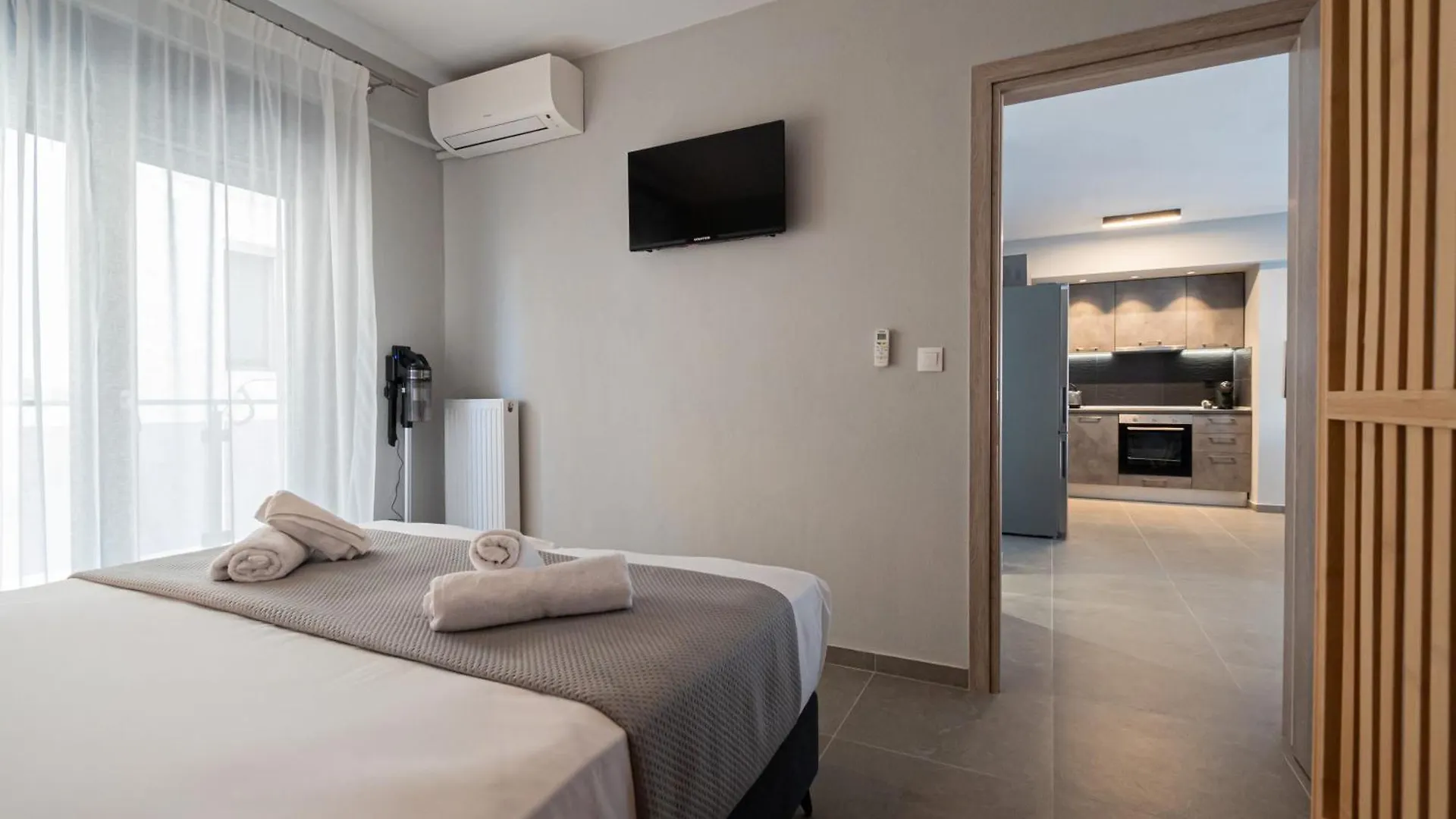 Aurora Luxury Apartments By Rentalspro - Nea Moudania Halkidiki