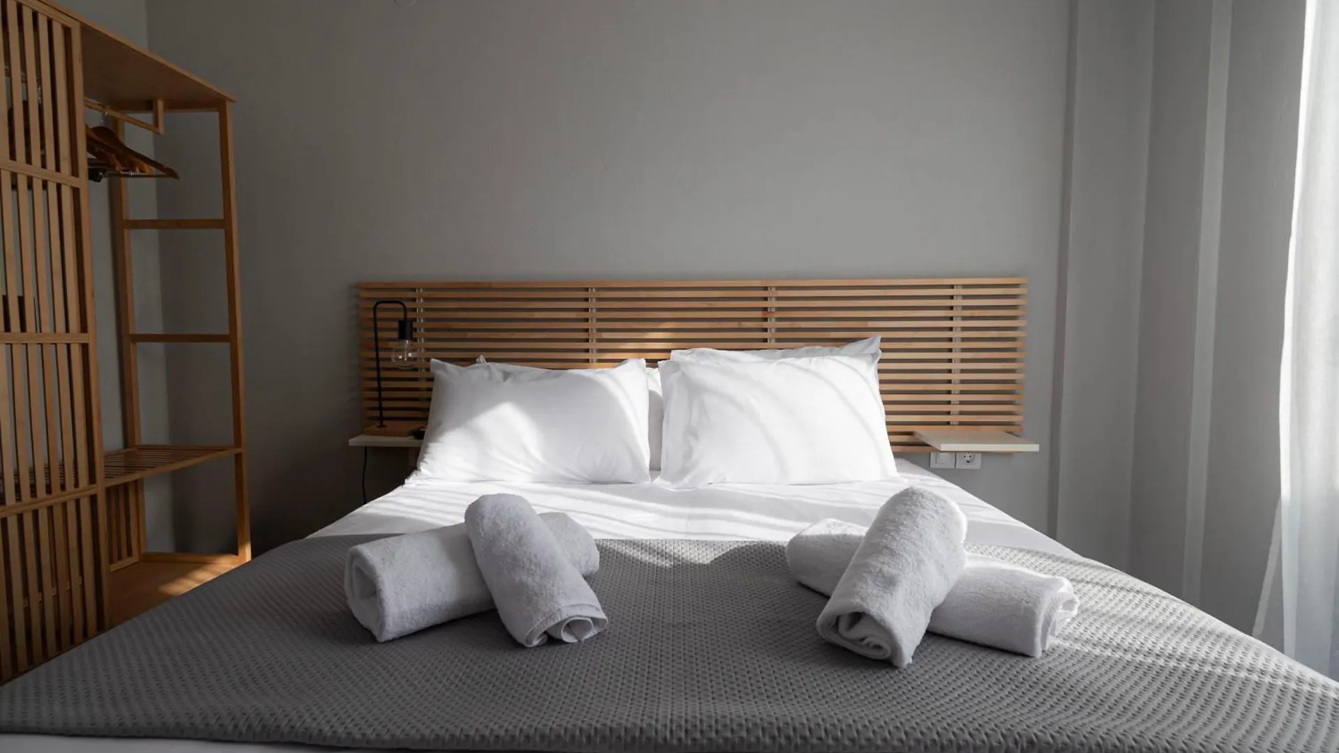 Aurora Luxury Apartments By Rentalspro - Nea Moudania Halkidiki
